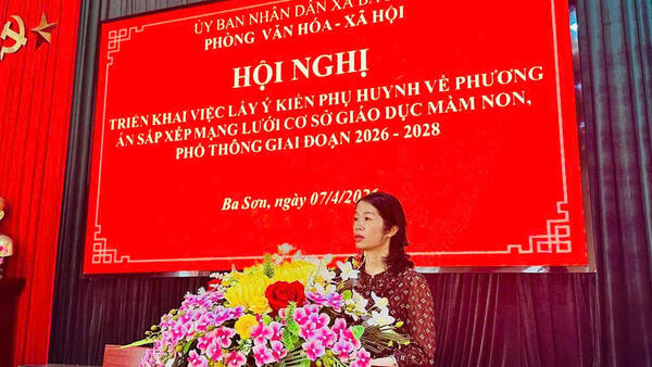 Phòng VH-XH: Hội nghị triển khai, hướng dẫn lấy ý kiến phụ huynh
