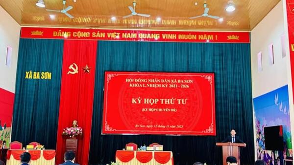 KỲ HỌP THỨ TƯ (KỲ HỌP CHUYÊN ĐỀ) HĐND XÃ BA SƠN  KHÓA I, NHIỆM KỲ 2021 – 2026