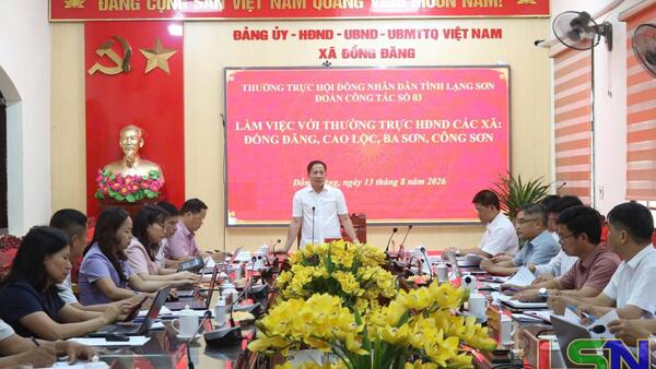 ĐOÀN KHẢO SÁT SỐ 3 CỦA THƯỜNG TRỰC HĐND TỈNH LÀM VIỆC VỚI XÃ BA SƠN
